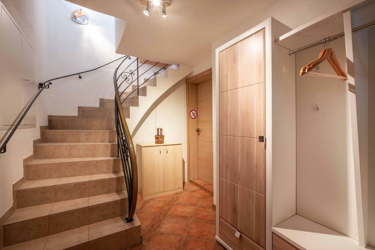 Exclusive Appartement Chalet Sankt Johann in Tirol Luaran gambar