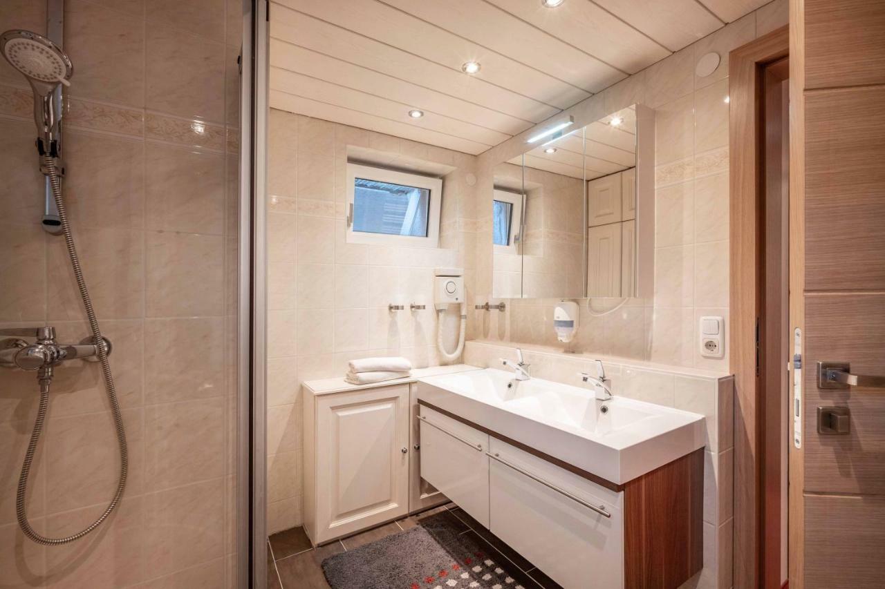 Exclusive Appartement Chalet Sankt Johann in Tirol Luaran gambar